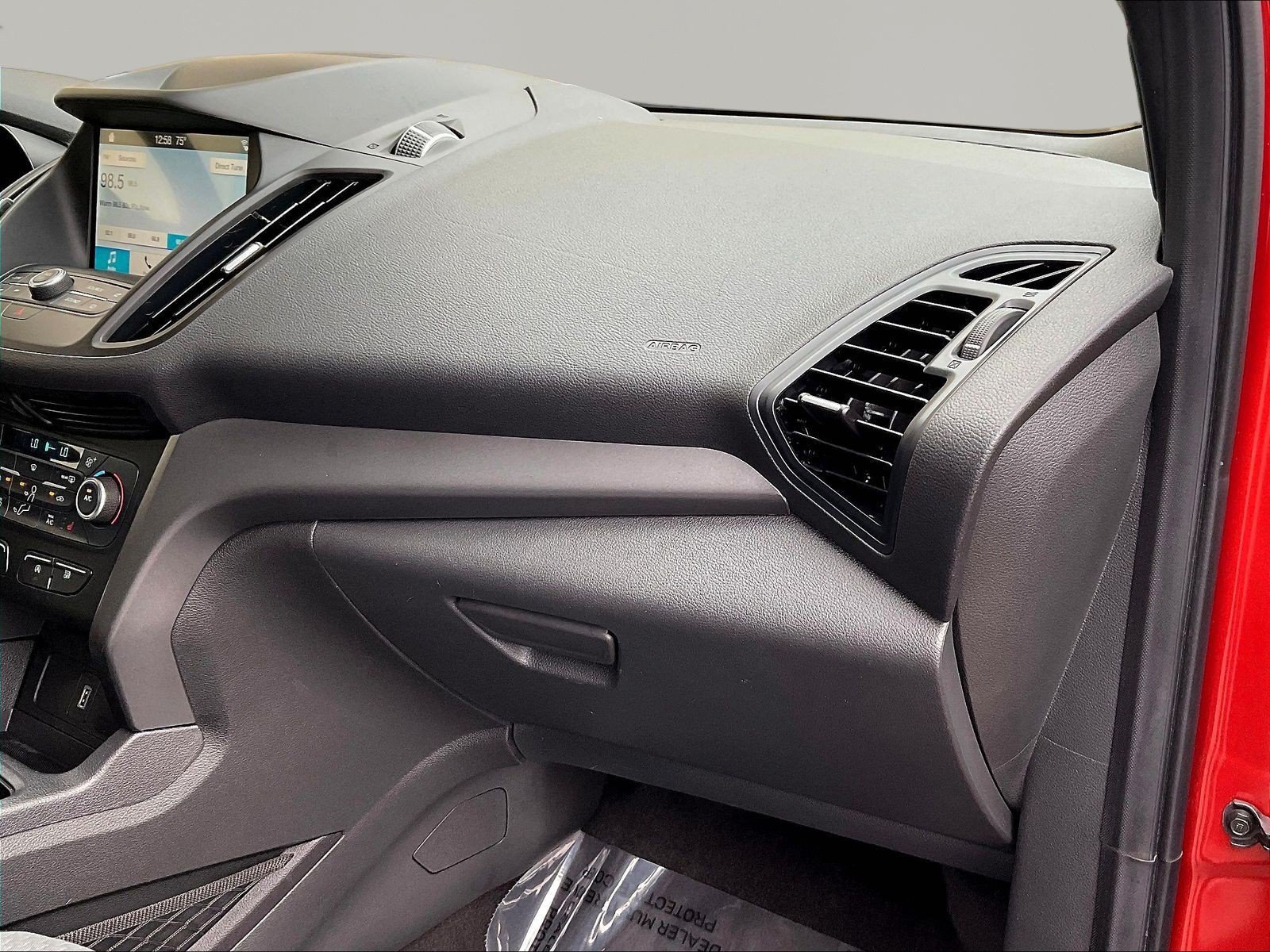 Used 2019 Ford Escape SE FWD image 26