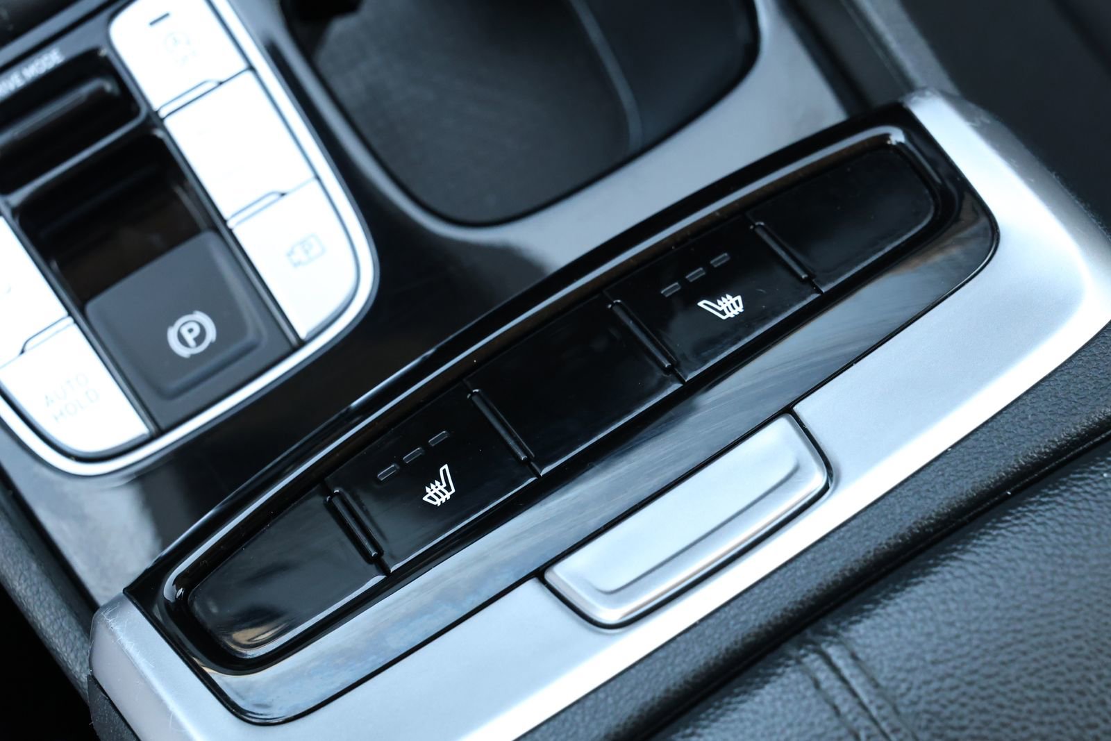 Used 2024 Hyundai Tucson SEL FWD image 3