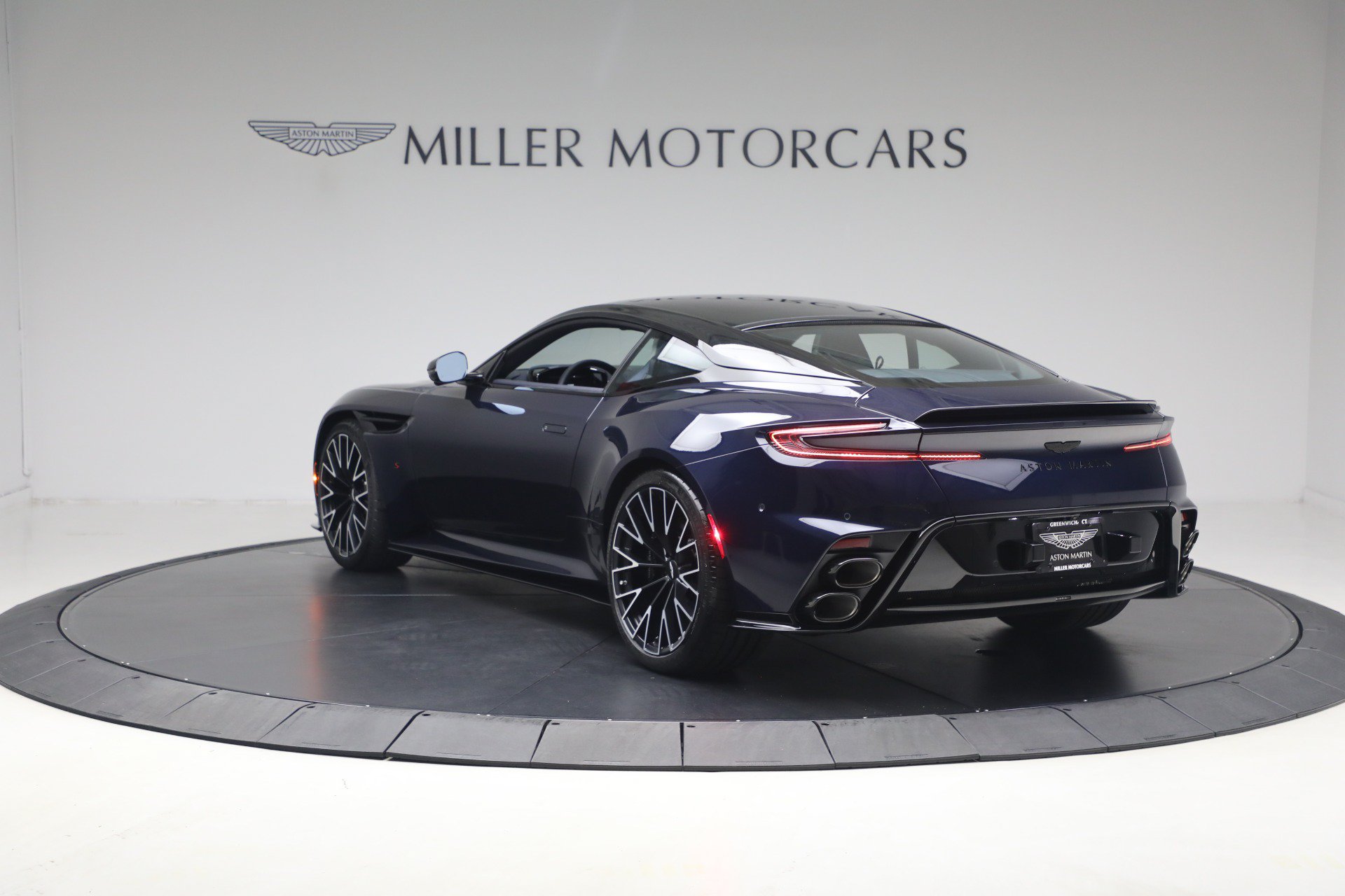 New 2026 Aston Martin DB12 Coupe RWD image 5