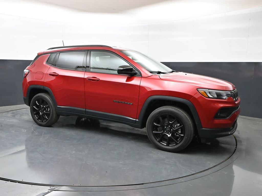 New 2026 Jeep Compass Latitude