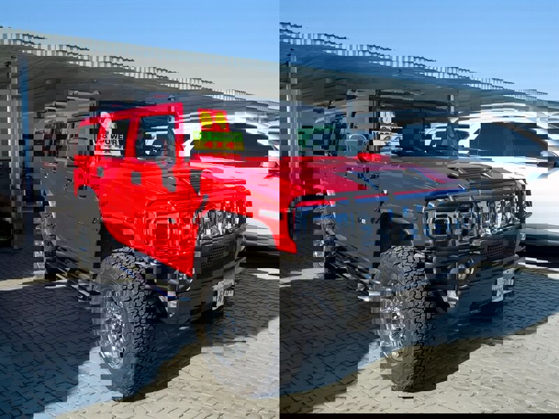 Used 2004 HUMMER H2