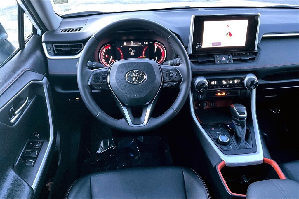 Used 2024 Toyota RAV4 Adventure image 5