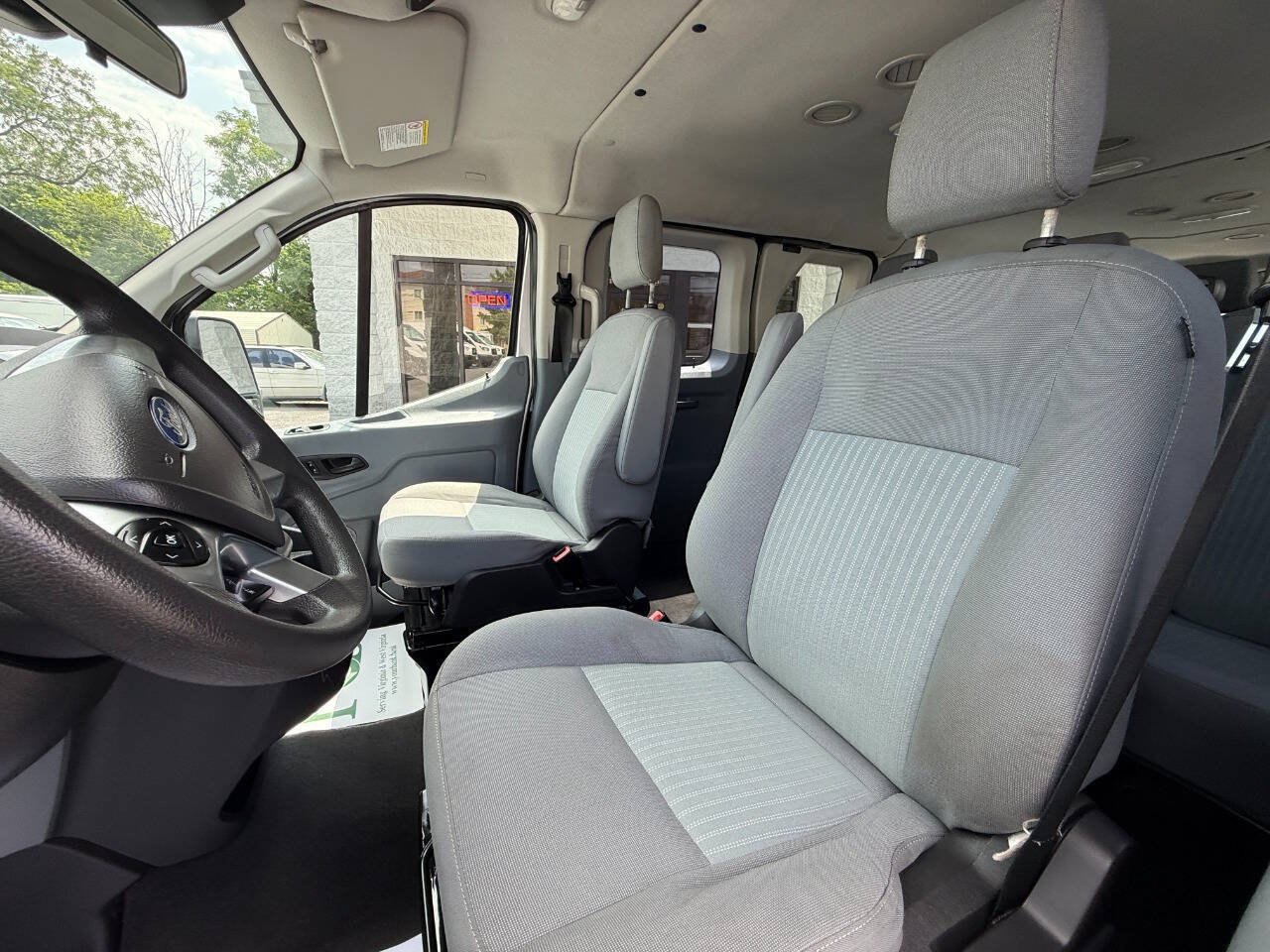 Used 2018 Ford Transit 350 XLT RWD image 14