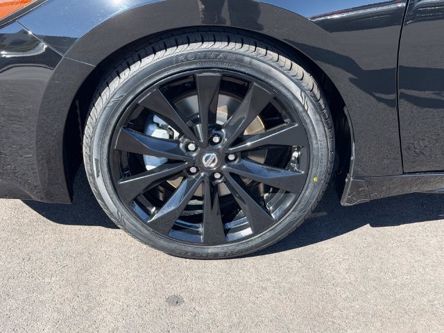 Used 2019 Nissan Maxima SR w/ Premium Package FWD image 30