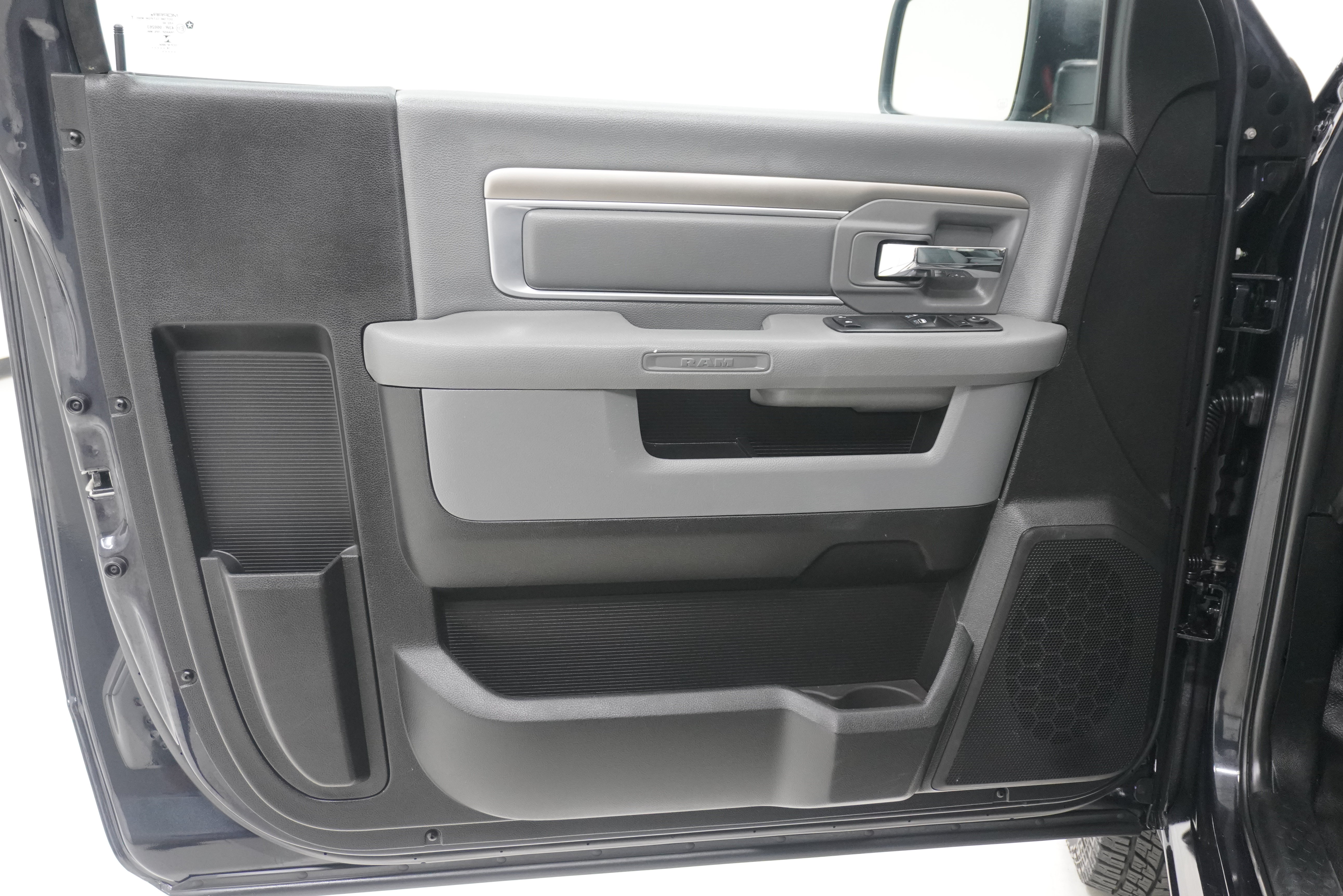 Used 2019 RAM 1500 Tradesman w/ Popular Equipment Group AWD/4WD image 12