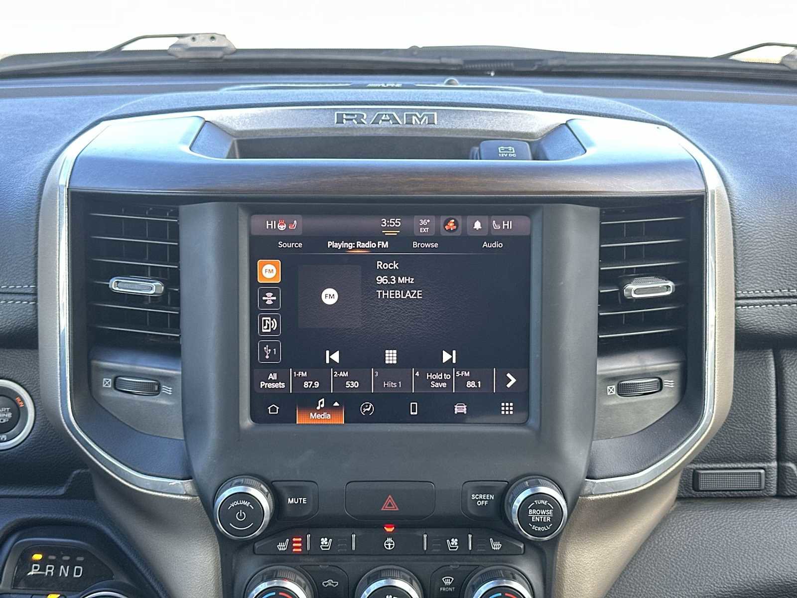 Certified 2022 RAM 1500 Laramie image 12