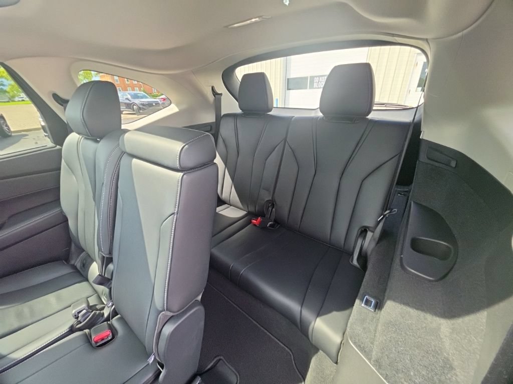 Used 2022 Acura MDX SH-AWD w/ Technology Package image 29