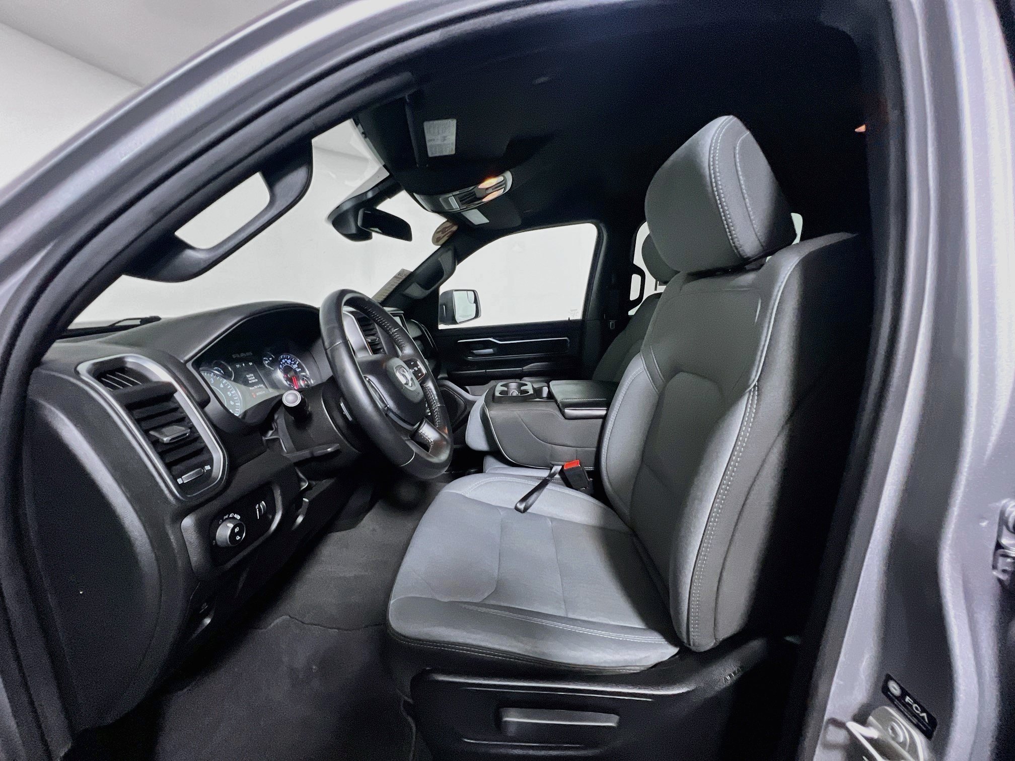 Used 2024 RAM 1500 Big Horn AWD/4WD image 14