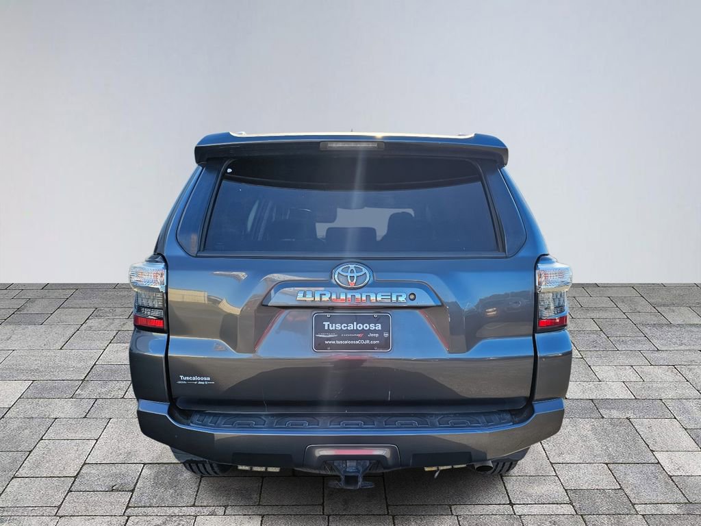 Used 2018 Toyota 4Runner SR5 Premium image 6