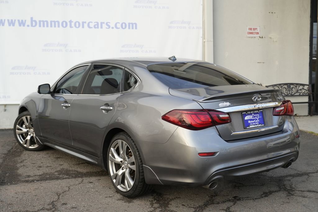 Used 2015 INFINITI Q70 L 3.7 RWD image 4