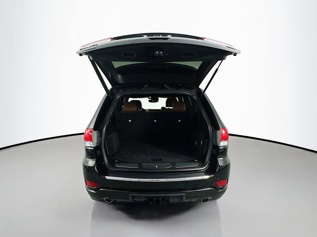 Used 2021 Jeep Grand Cherokee Overland AWD/4WD image 30