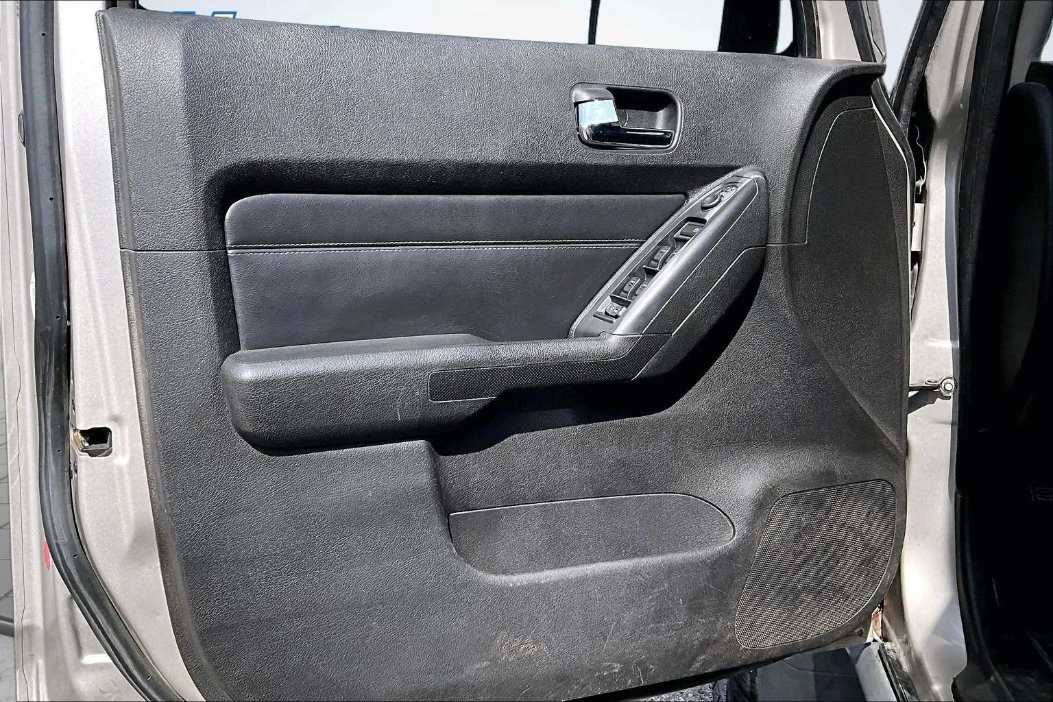 Used 2008 HUMMER H3 Luxury AWD/4WD image 16