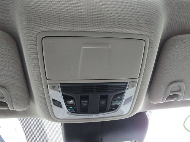 Used 2021 Acura RDX AWD image 18