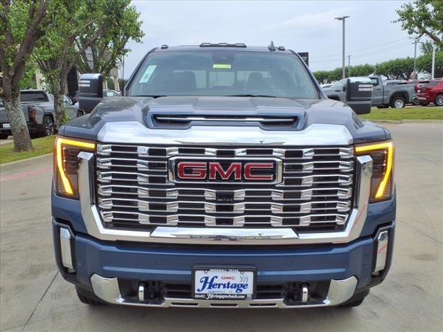 New 2025 GMC Sierra 3500 Denali w/ Denali Reserve Package image 25