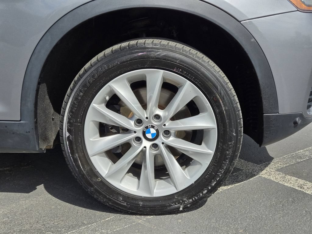 Used 2015 BMW X3 xDrive28i AWD/4WD image 9