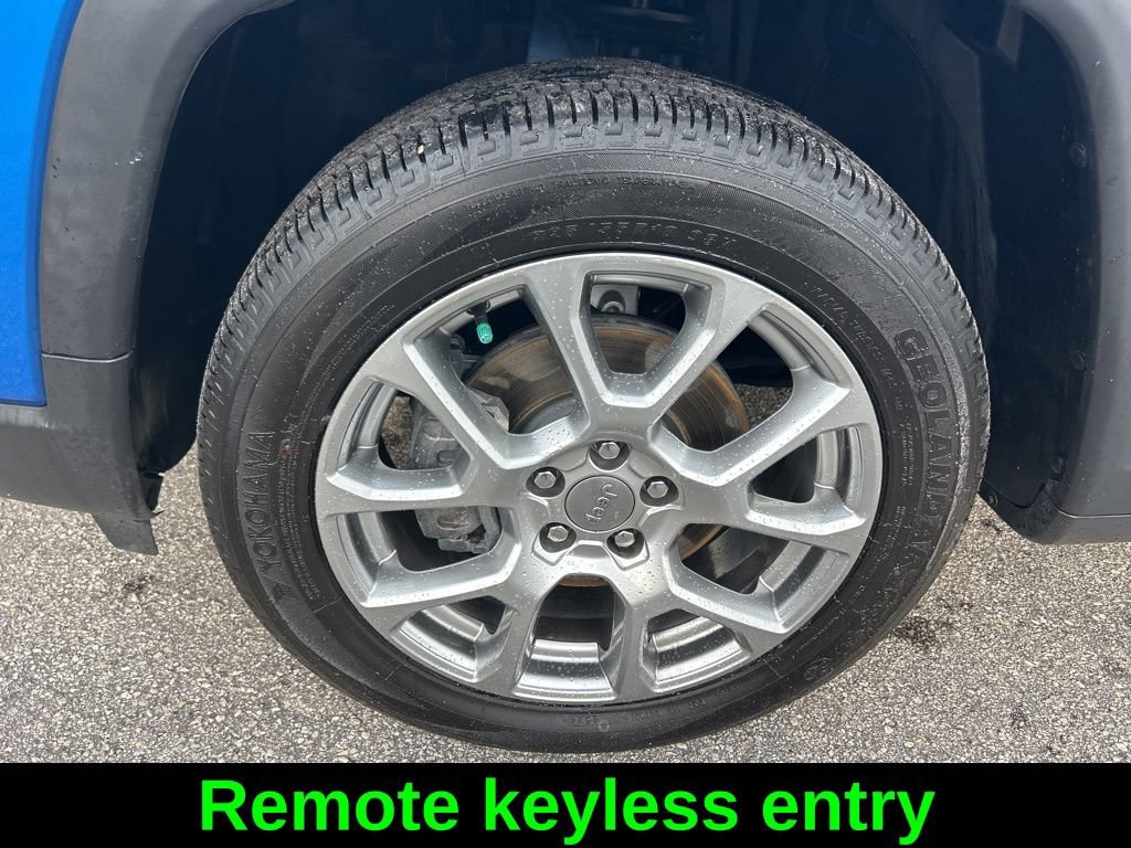 Certified 2022 Jeep Compass Latitude AWD/4WD image 19