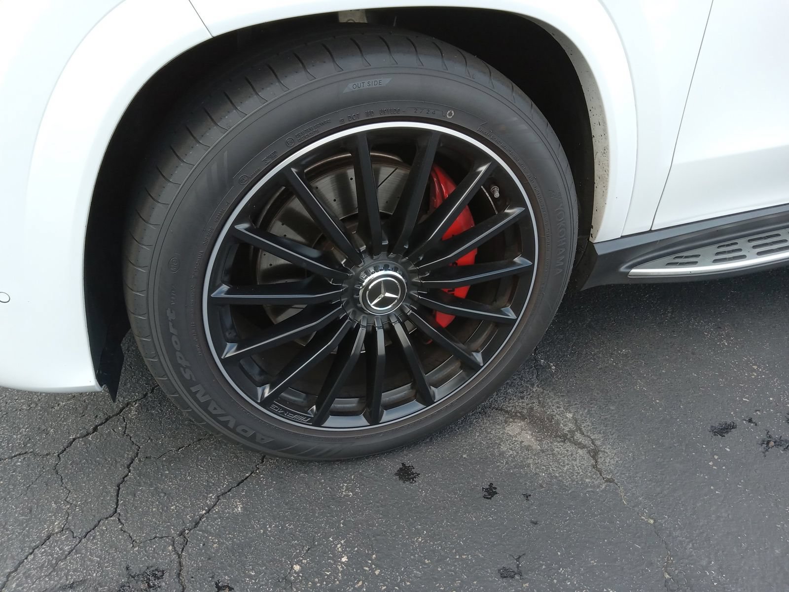 Used 2025 Mercedes-Benz GLS 63 AMG 4MATIC image 6