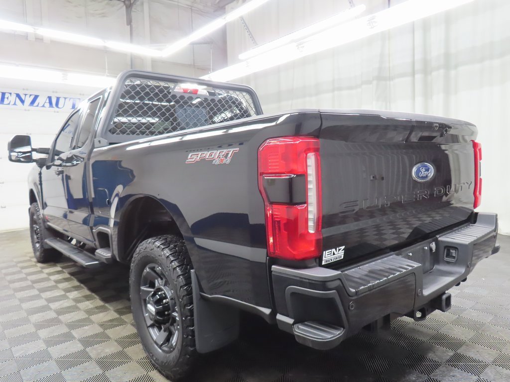 Used 2024 Ford F350 Lariat w/ Sport Appearance Package image 5