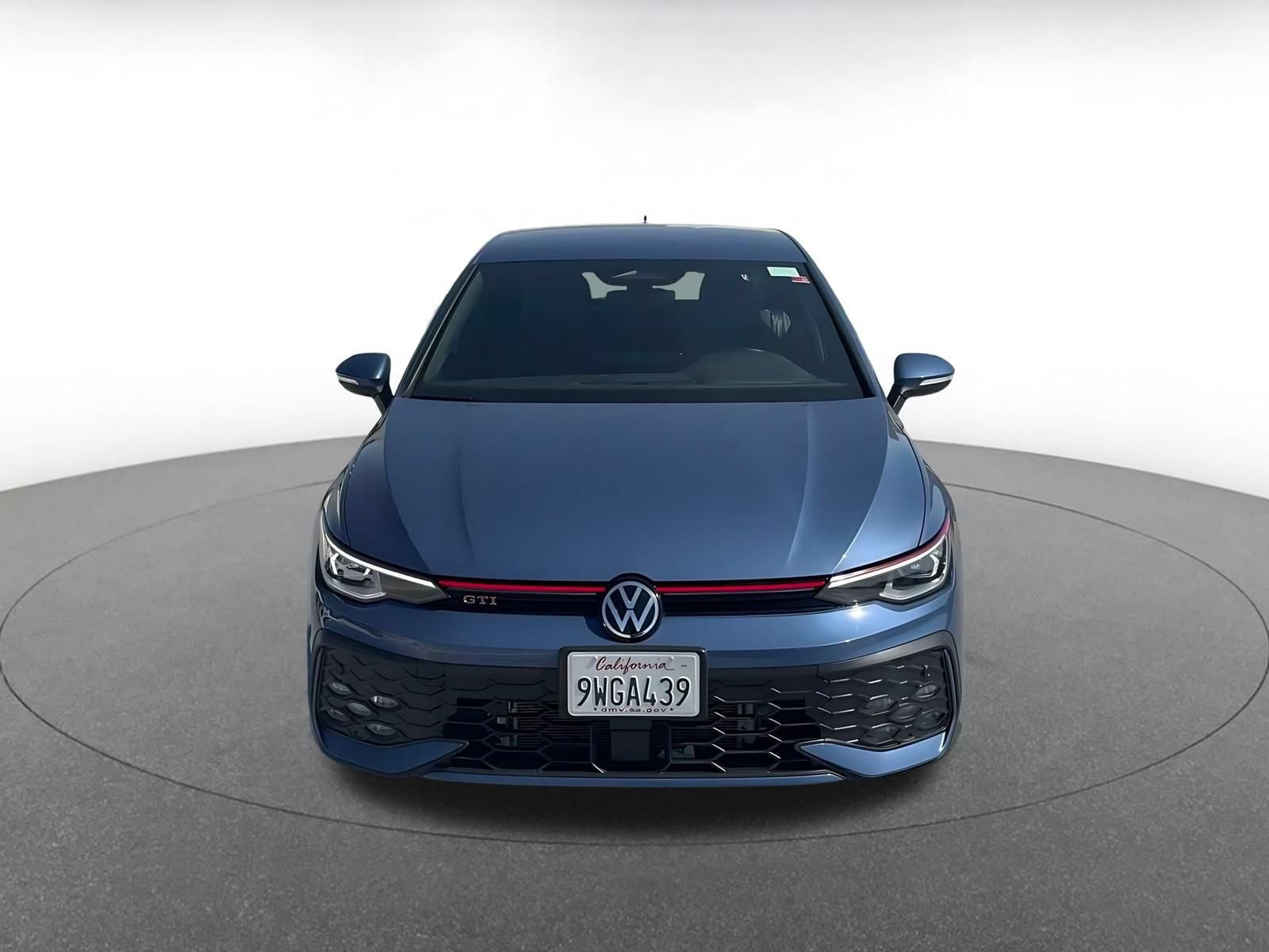 Used 2026 Volkswagen Golf S FWD image 4