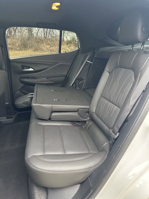 Used 2025 Buick Envista Avenir image 49