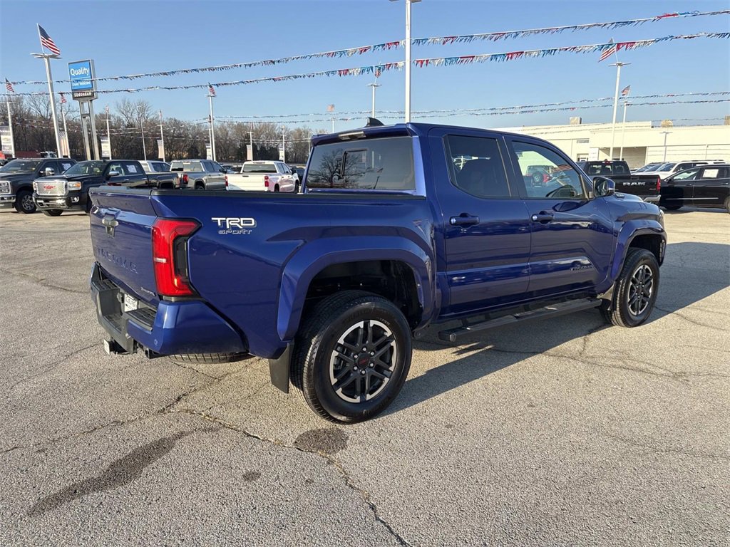 Used 2024 Toyota Tacoma TRD Sport image 8