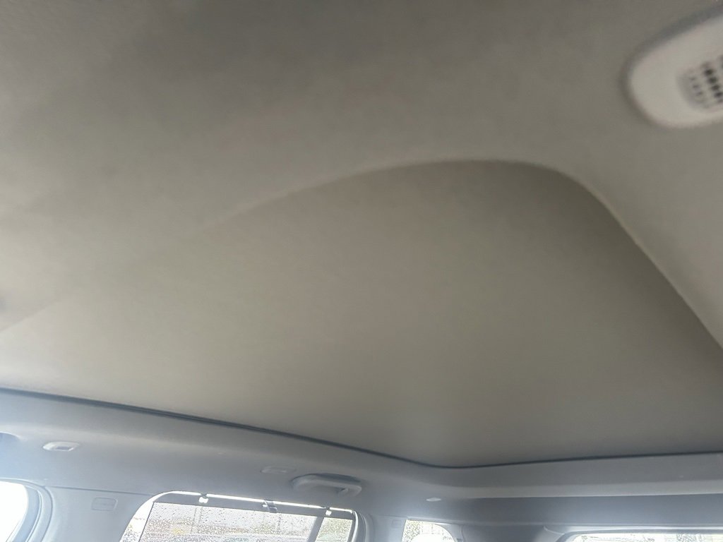 New 2025 Jeep Grand Cherokee Limited w/ Luxury Tech Group II image 21