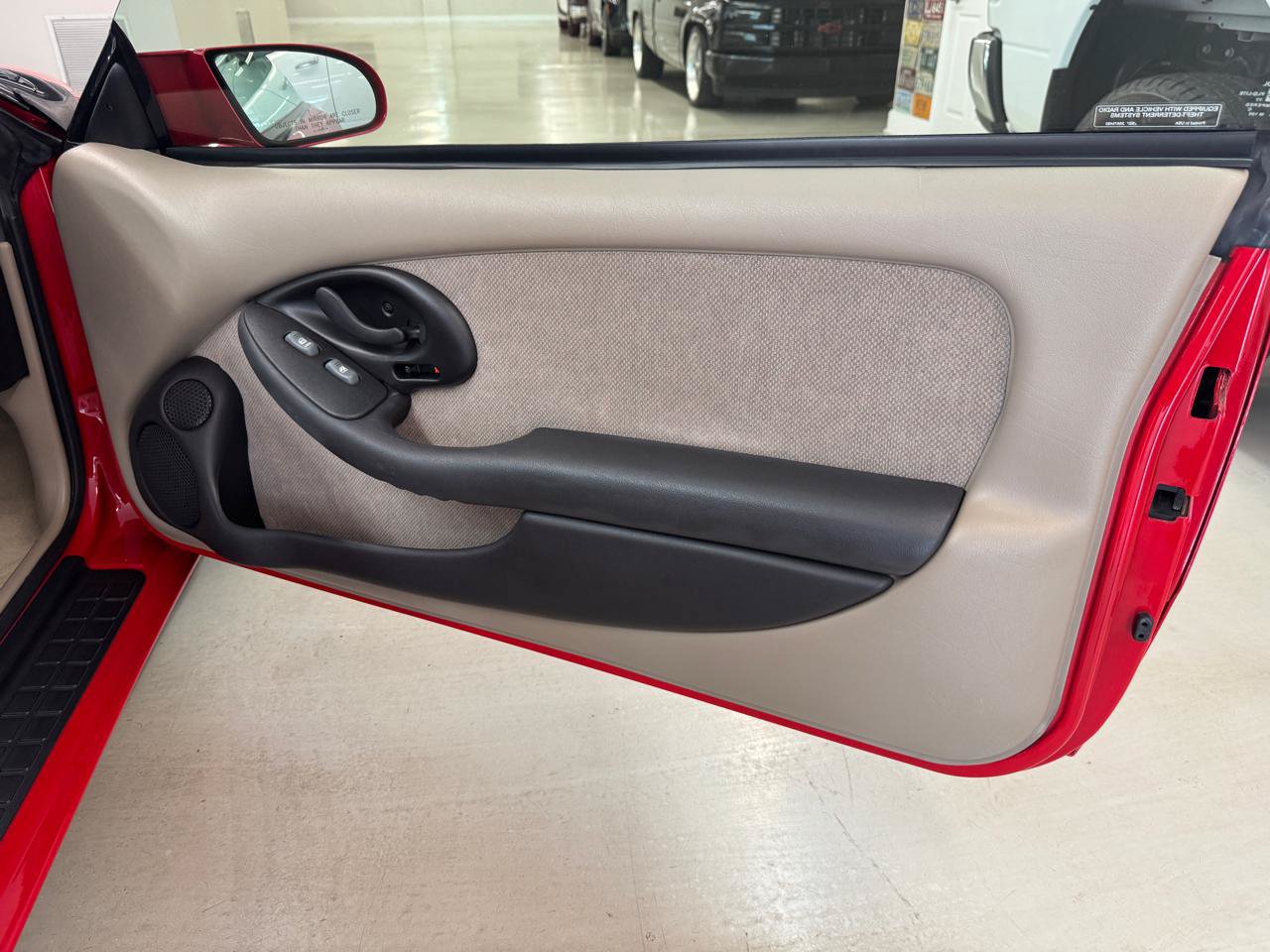 Used 2000 Pontiac Firebird Formula RWD image 11