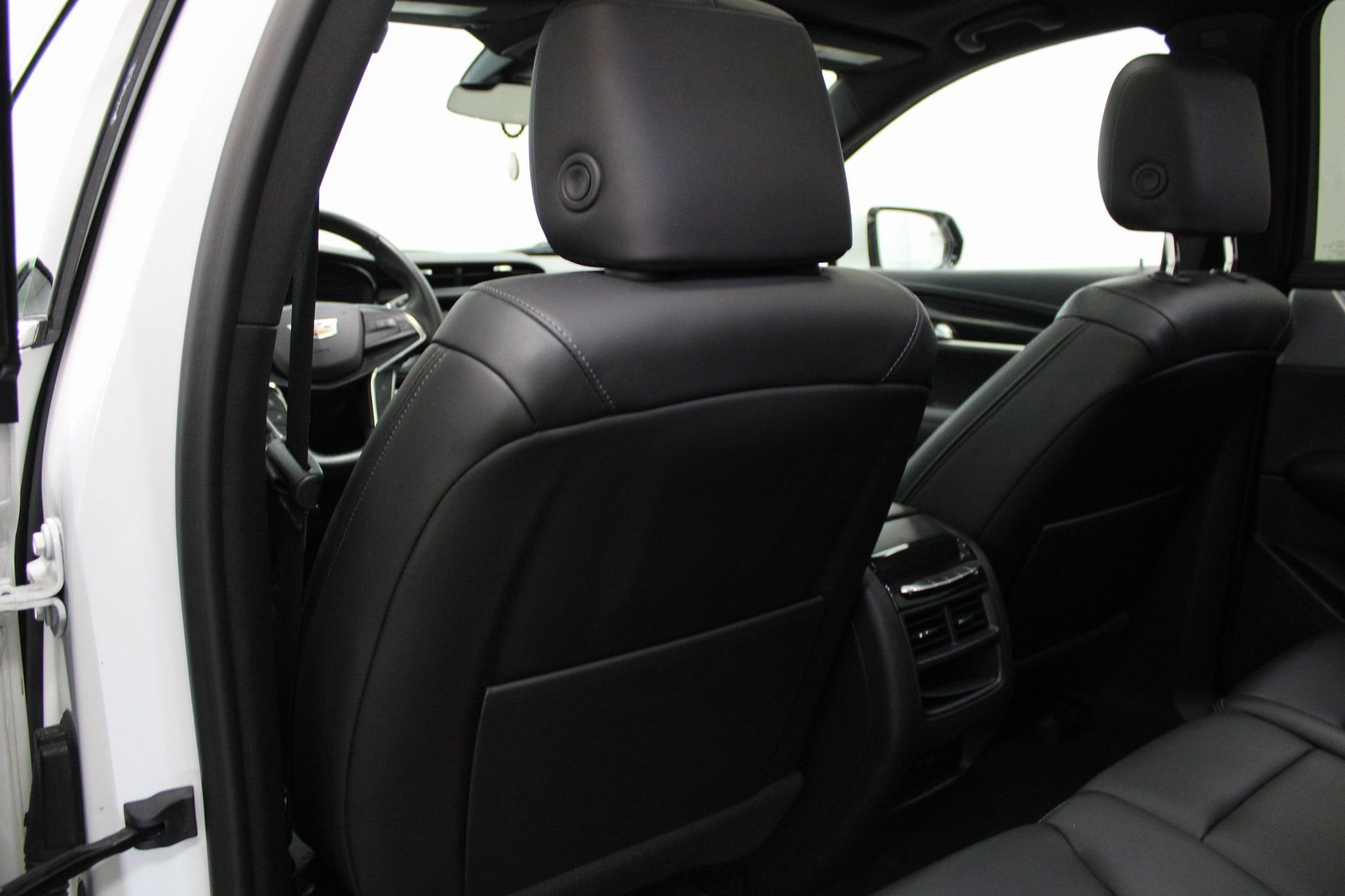 Used 2023 Cadillac XT5 Premium Luxury image 26