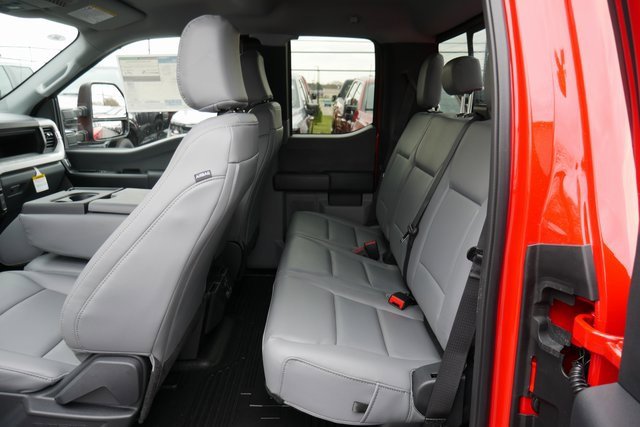 New 2026 Ford F350 XL w/ XL Chrome Package image 22