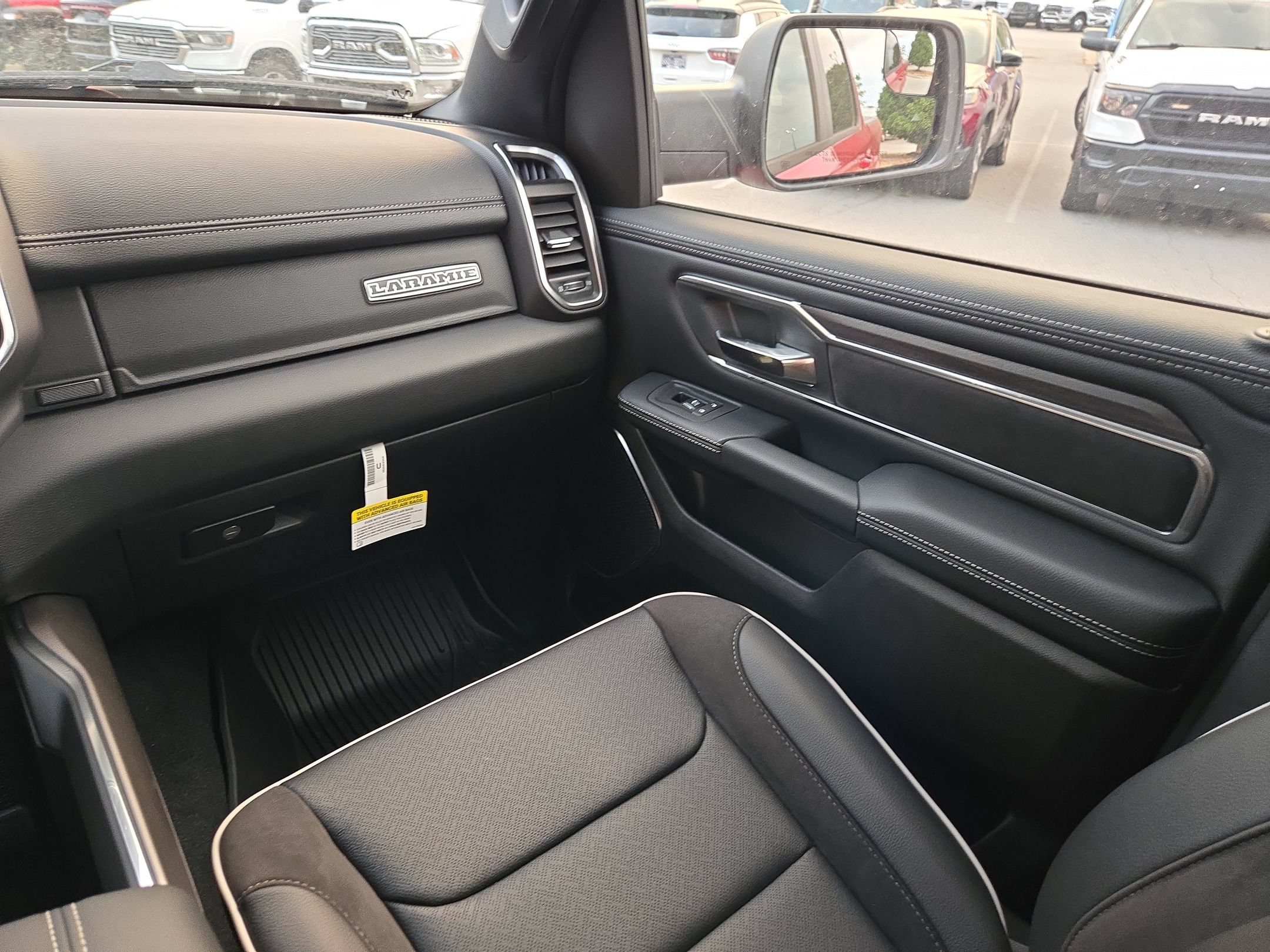 New 2027 RAM 1500 Laramie AWD/4WD image 11