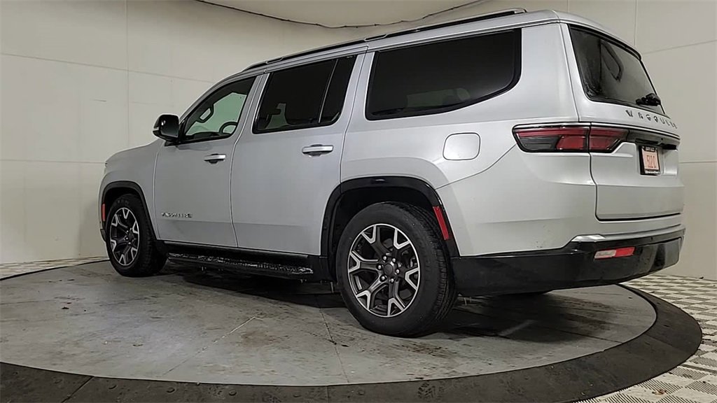 Used 2024 Jeep Wagoneer Series III image 8