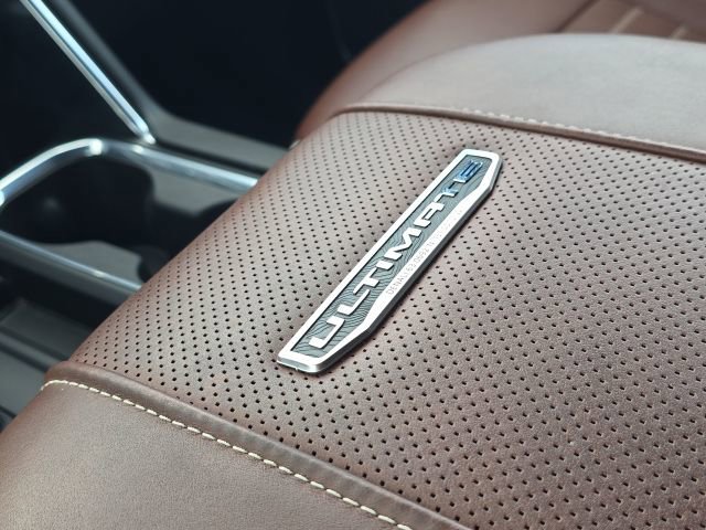 Used 2025 GMC Sierra 2500 Denali Ultimate image 41