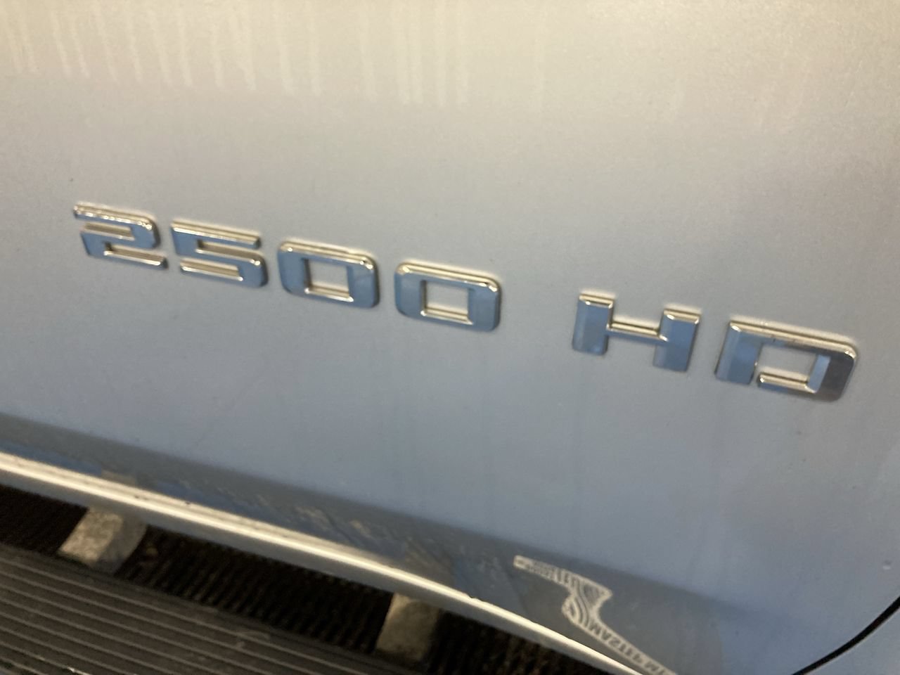 Used 2021 Chevrolet Silverado 2500 Custom w/ Custom Value Package AWD/4WD image 9