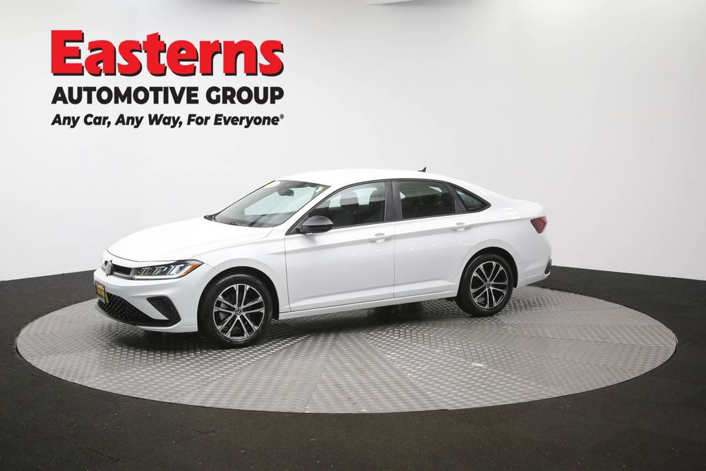 Used 2025 Volkswagen Jetta Sport FWD image 56