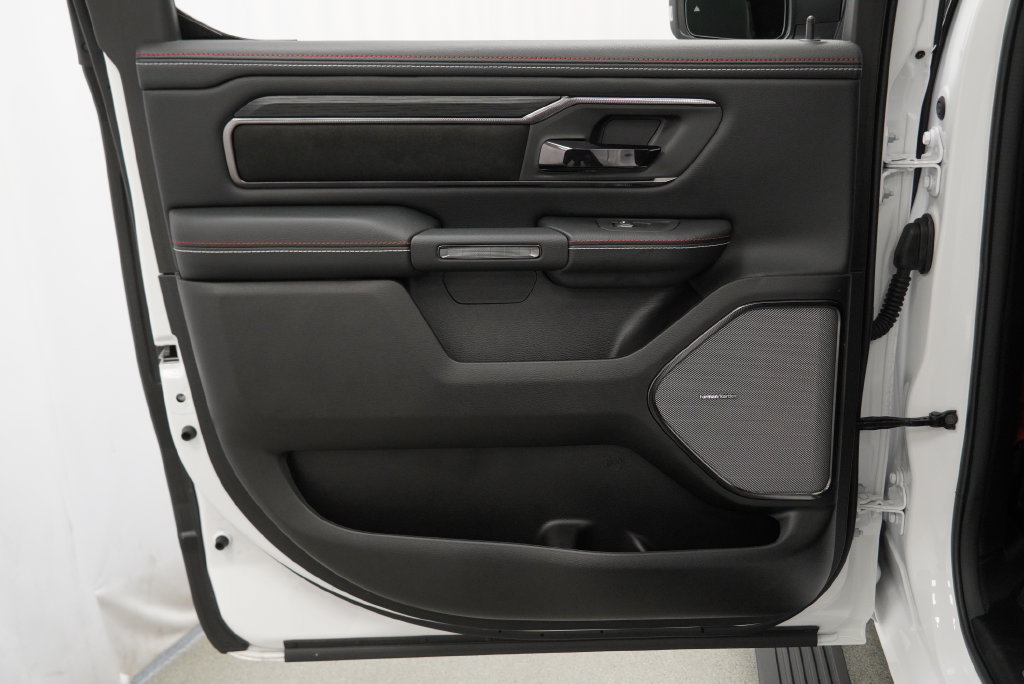 Certified 2026 RAM 1500 Laramie AWD/4WD image 45