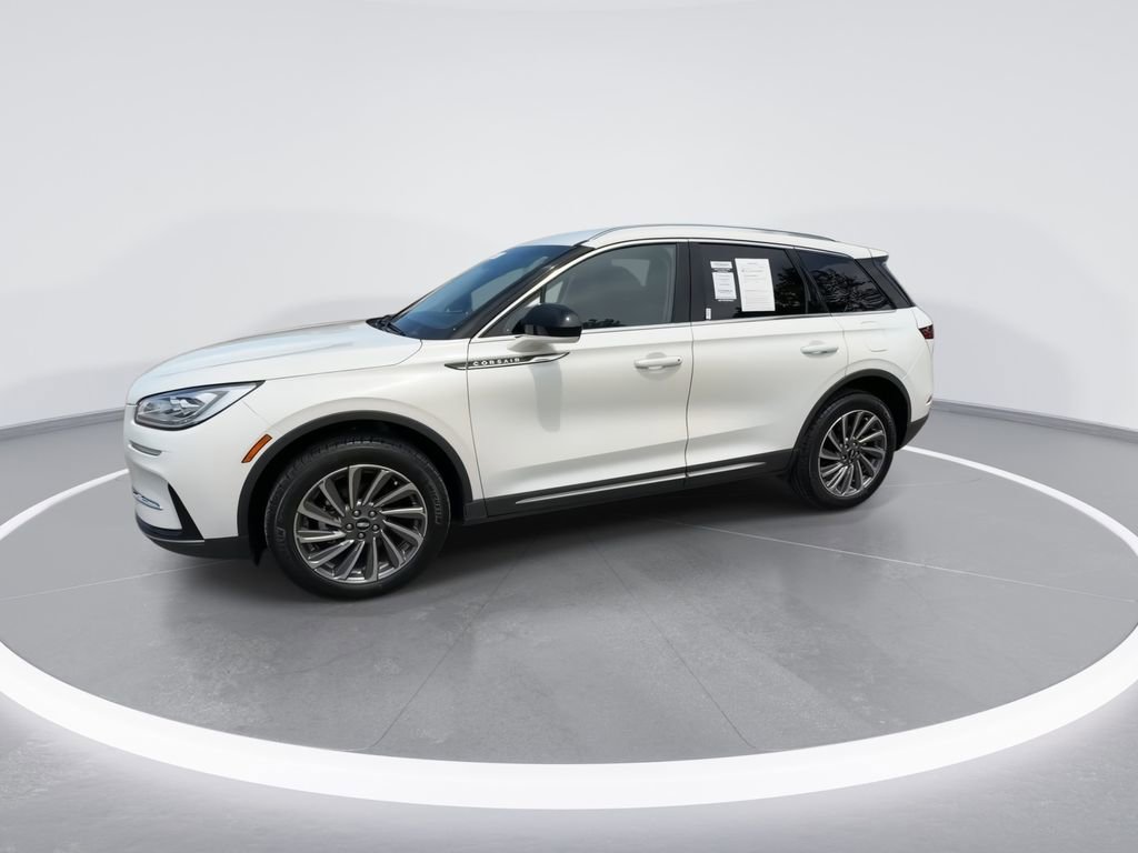 Used 2023 Lincoln Corsair Reserve AWD/4WD image 5