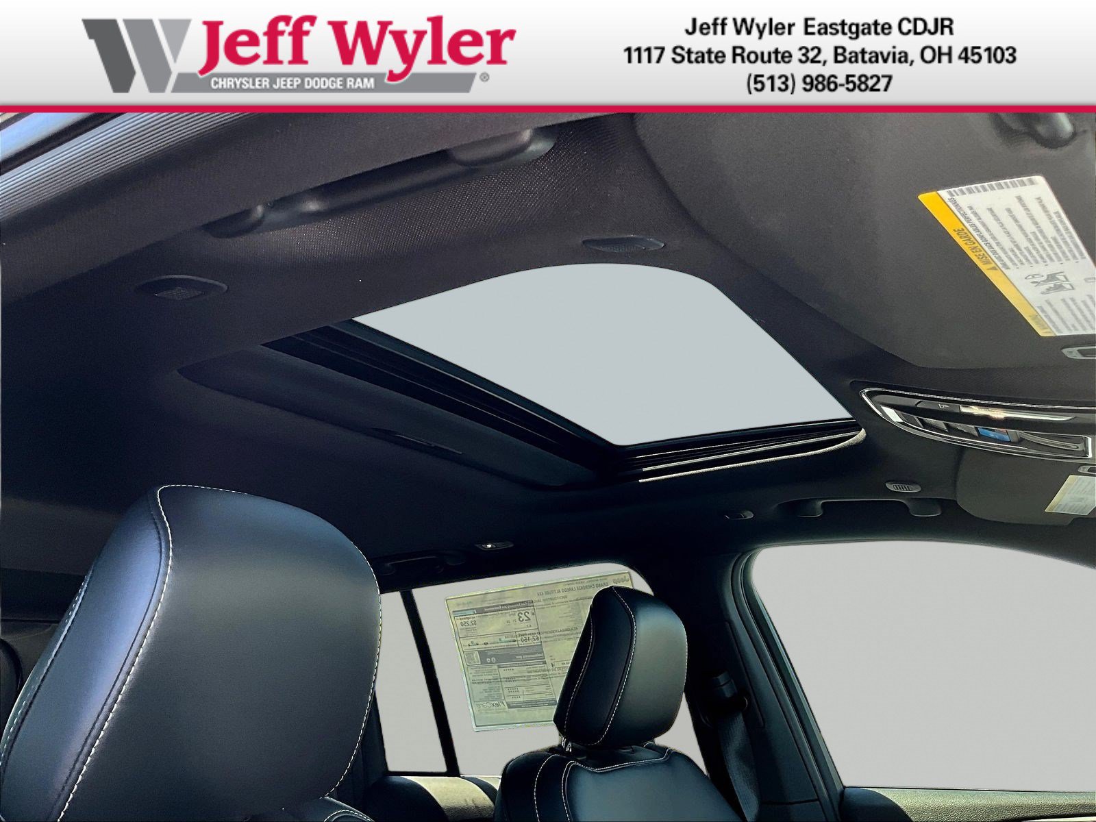 New 2026 Jeep Grand Cherokee Altitude AWD/4WD image 13