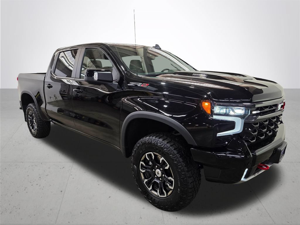 Used 2025 Chevrolet Silverado 1500 ZR2 w/ Technology Package AWD/4WD image 7