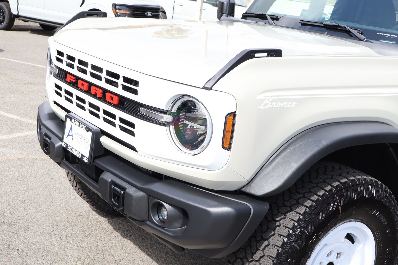 New 2026 Ford Bronco Heritage Edition AWD/4WD image 8