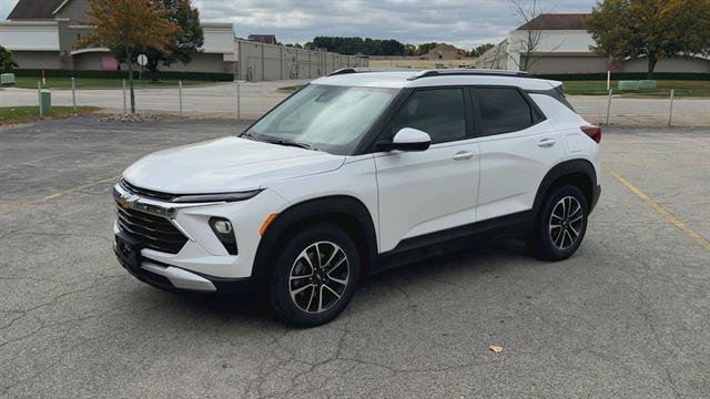 Certified 2024 Chevrolet TrailBlazer LT w/ Driver Confidence Package FWD image 4