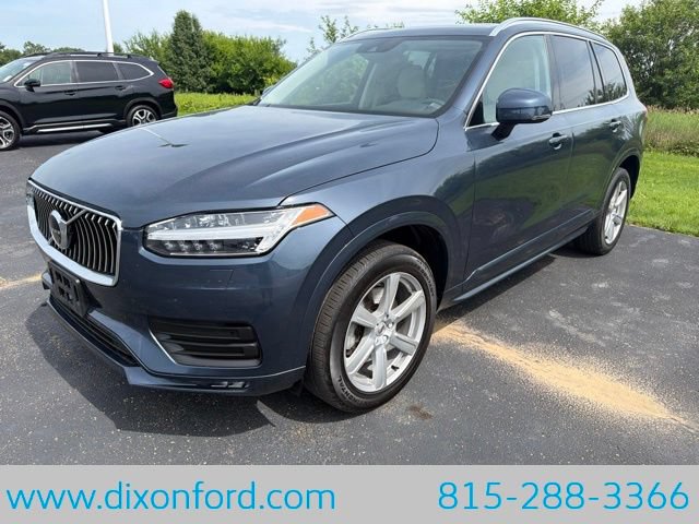 Used 2022 Volvo XC90 T5 Momentum AWD/4WD image 1