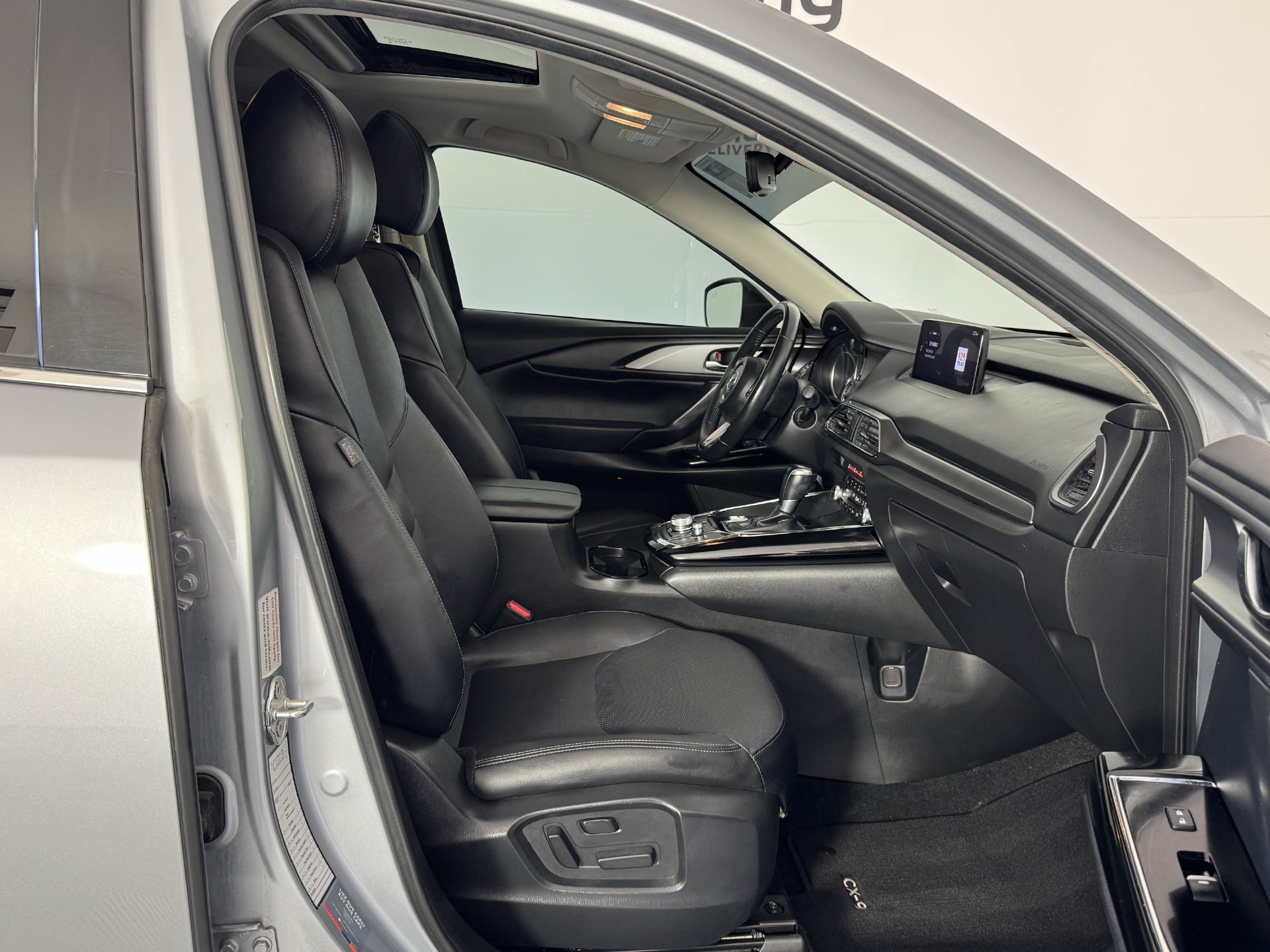 Used 2023 MAZDA CX-9 Touring Plus AWD/4WD image 21