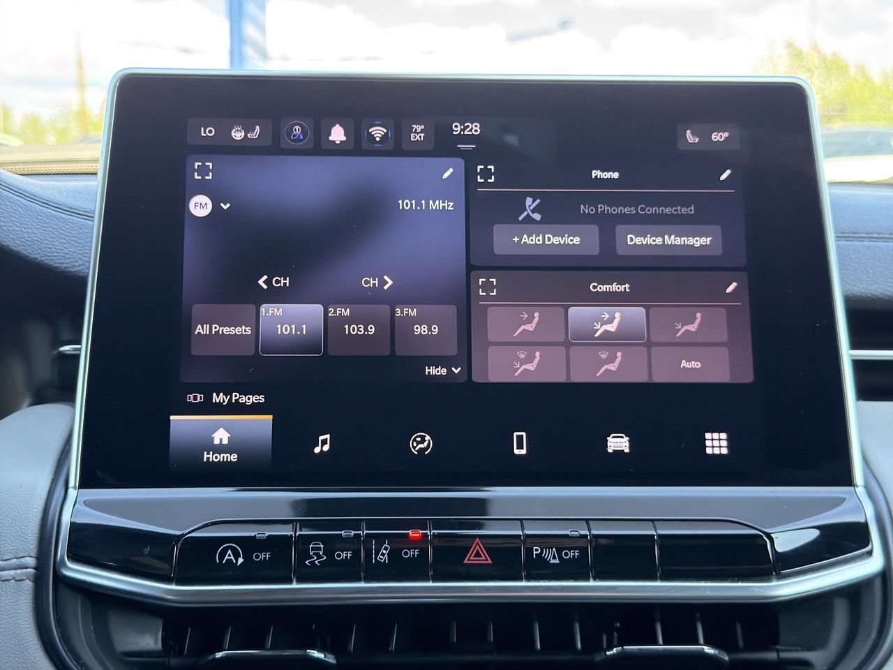 Used 2024 Jeep Compass Limited AWD/4WD image 16