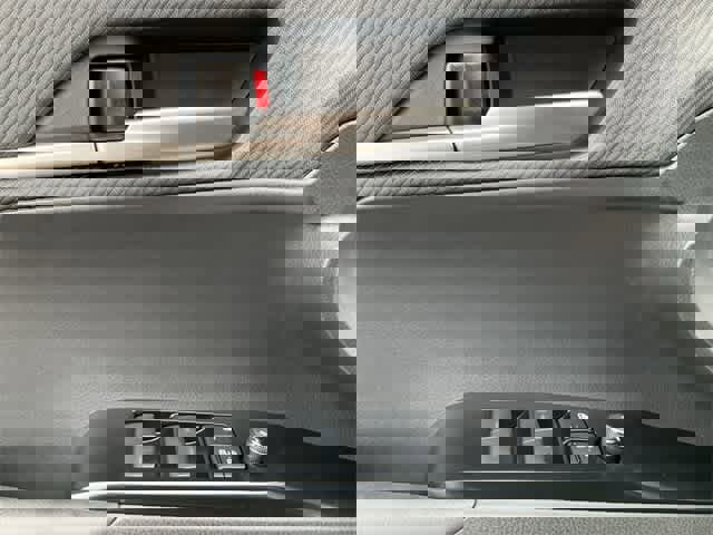 Certified 2025 Toyota Camry SE image 14