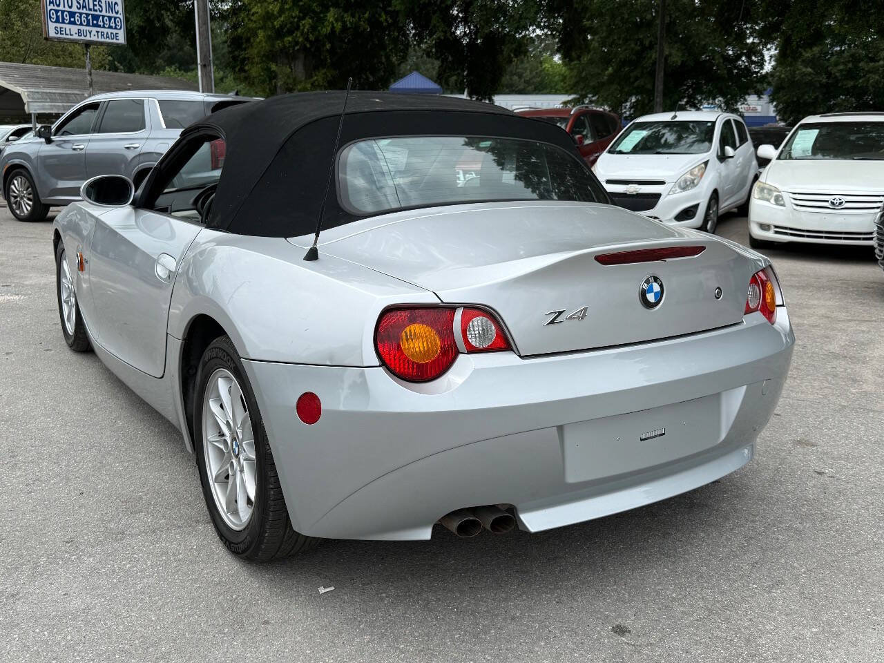 Used 2004 BMW Z4 2.5i RWD image 5