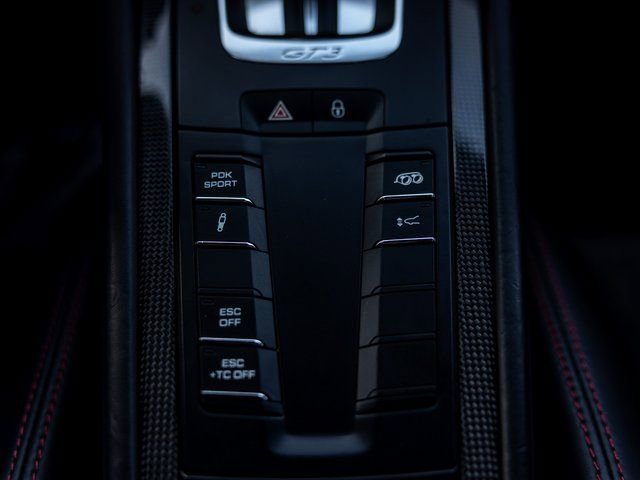 Used 2015 Porsche 911 GT3 w/ Carbon Interior Package image 45