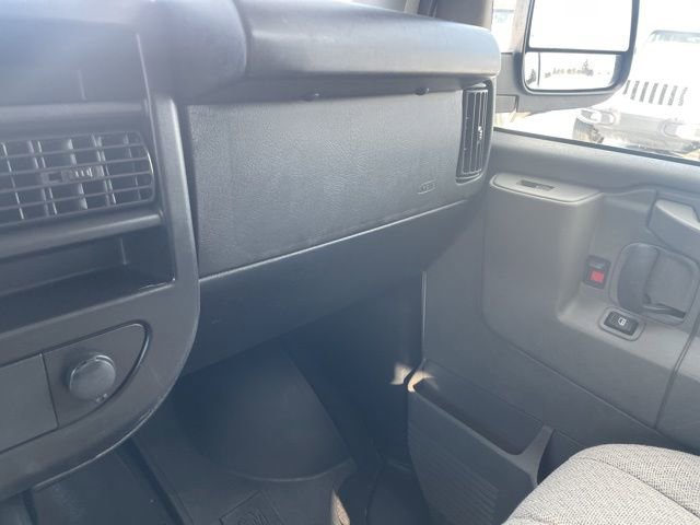 Used 2023 Chevrolet Express 3500 LT w/ LT Preferred Equipment Group image 32