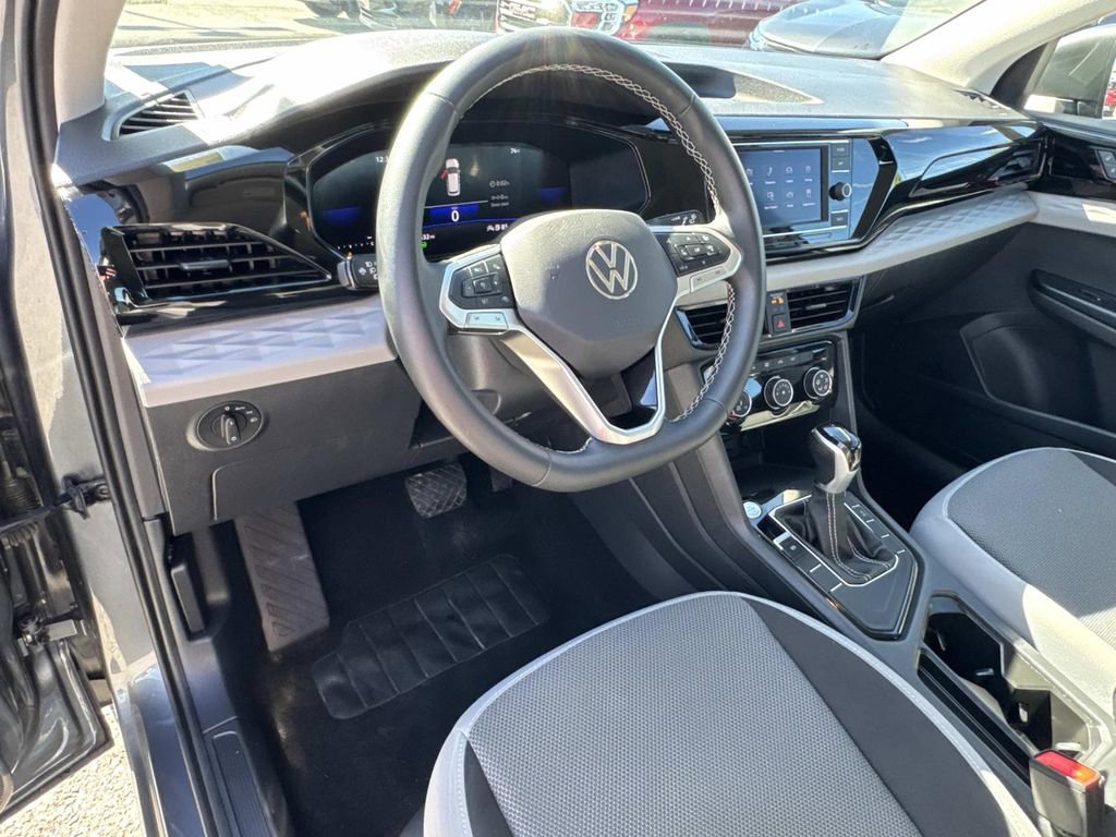 Used 2024 Volkswagen Taos S image 17