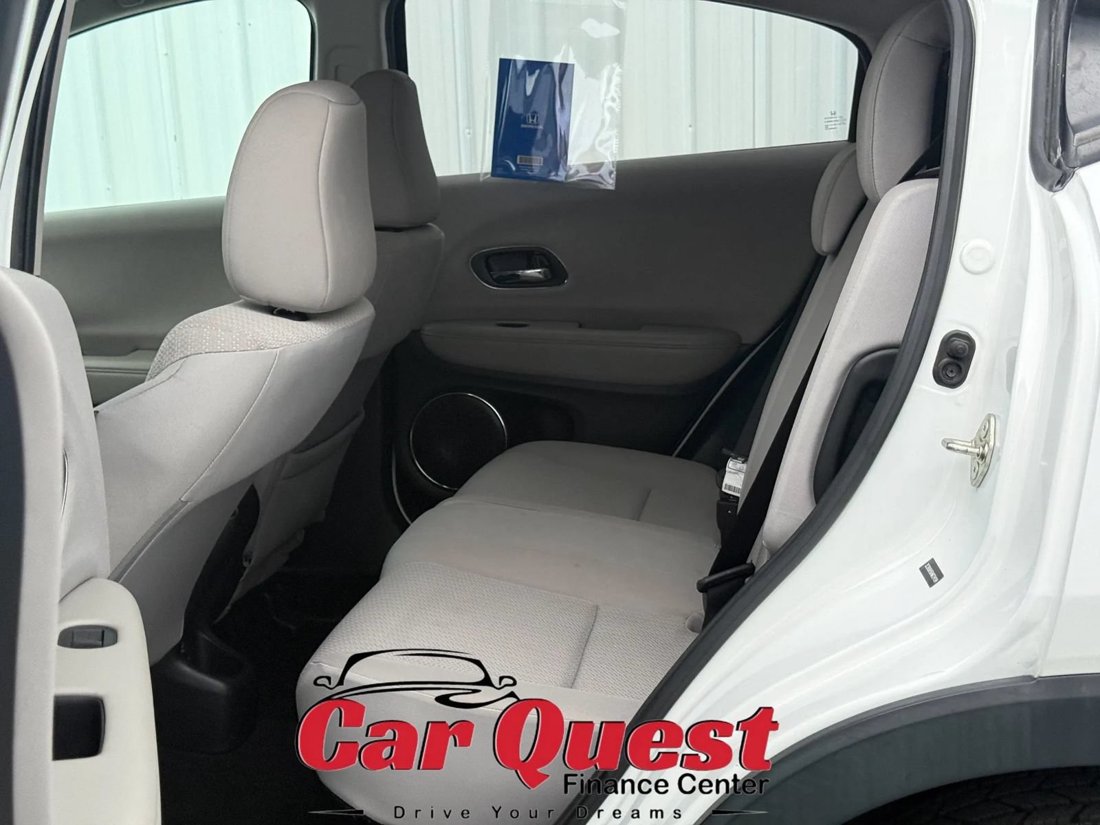 Used 2017 Honda HR-V EX image 12