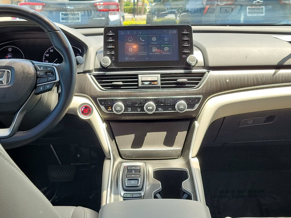 Used 2020 Honda Accord Touring image 16